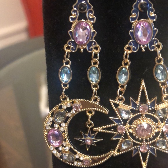 Moon and Stars earrings - Picture 2 of 3